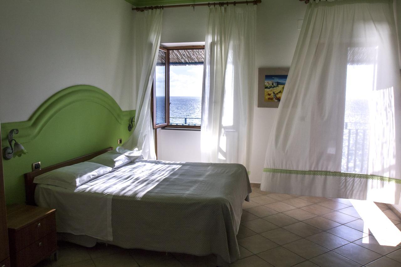 Oasi Relais Bed & Breakfast Vico Equense Eksteriør bilde